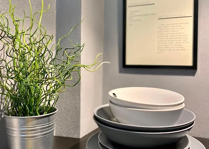 L Essenziale A Апартаменти Трієст